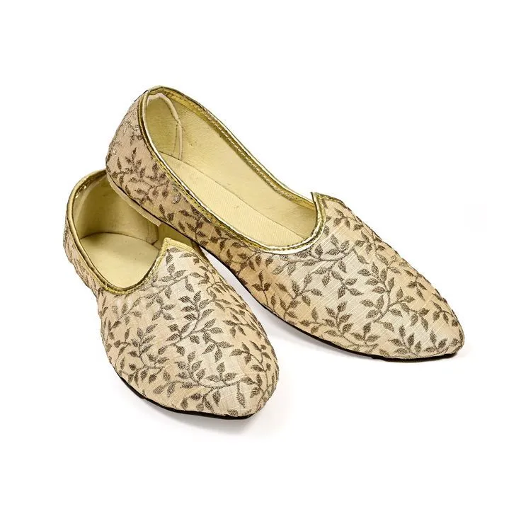 Heavy Embroidery Sherwani Shoes/Mojari - SH2 