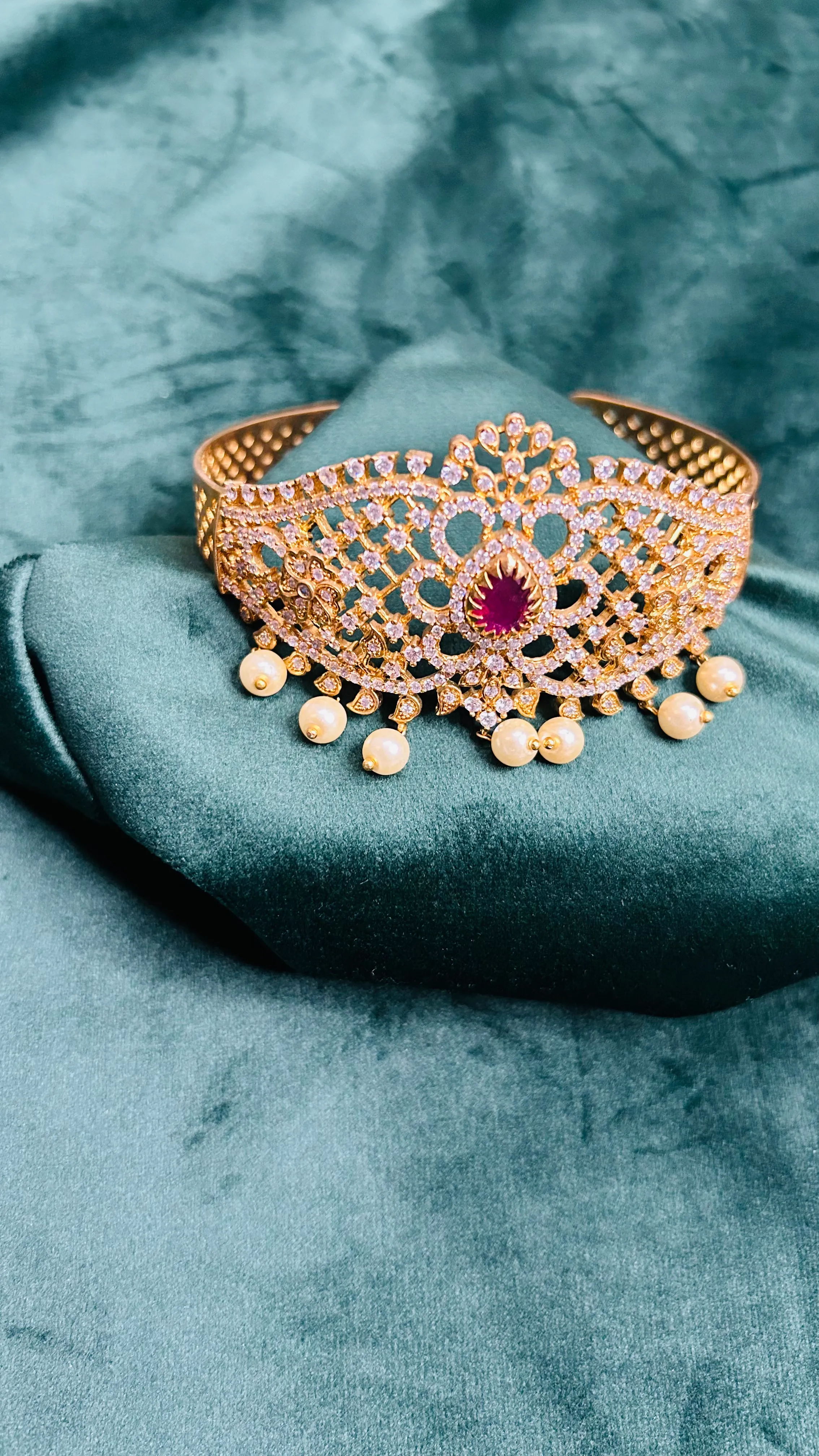 White and Red Diamond Armlet - TP0009