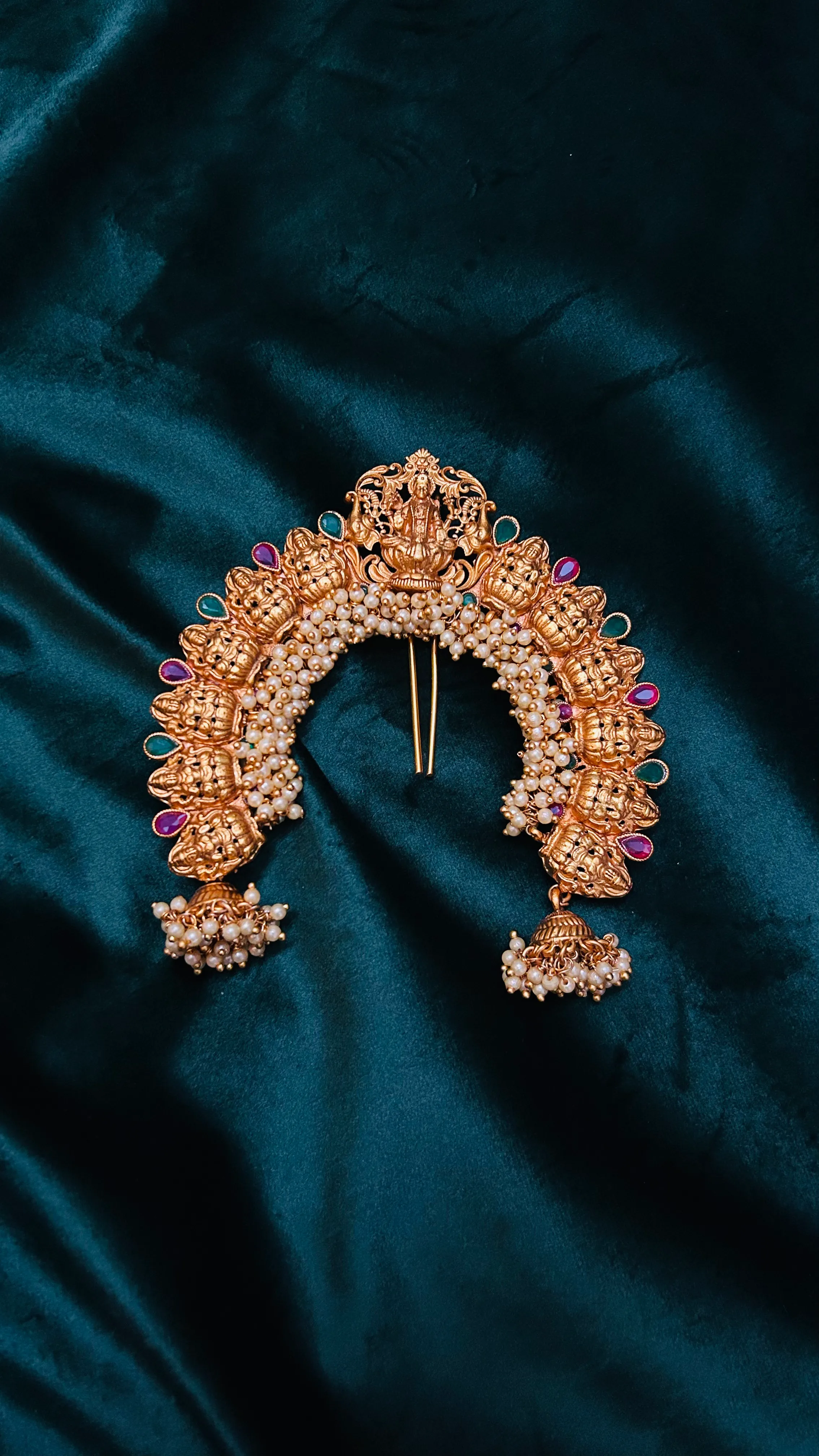 Grand Lakshmi Hair Arch - TP0011