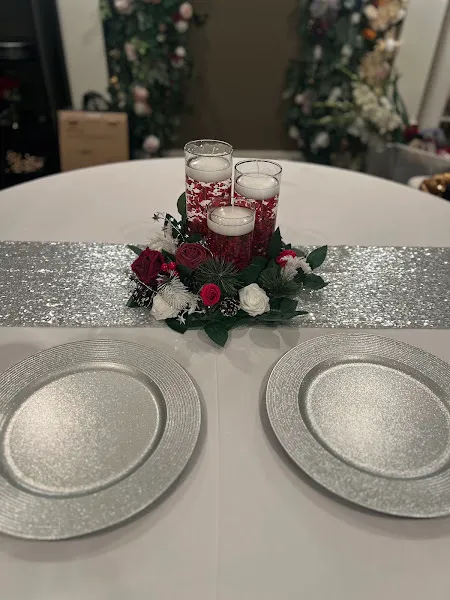 Tri-Cylinders with Red Beaded Garland and Holiday Wreath
