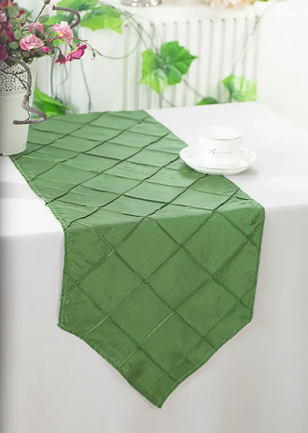 Clover Green Pintuck Table Runners