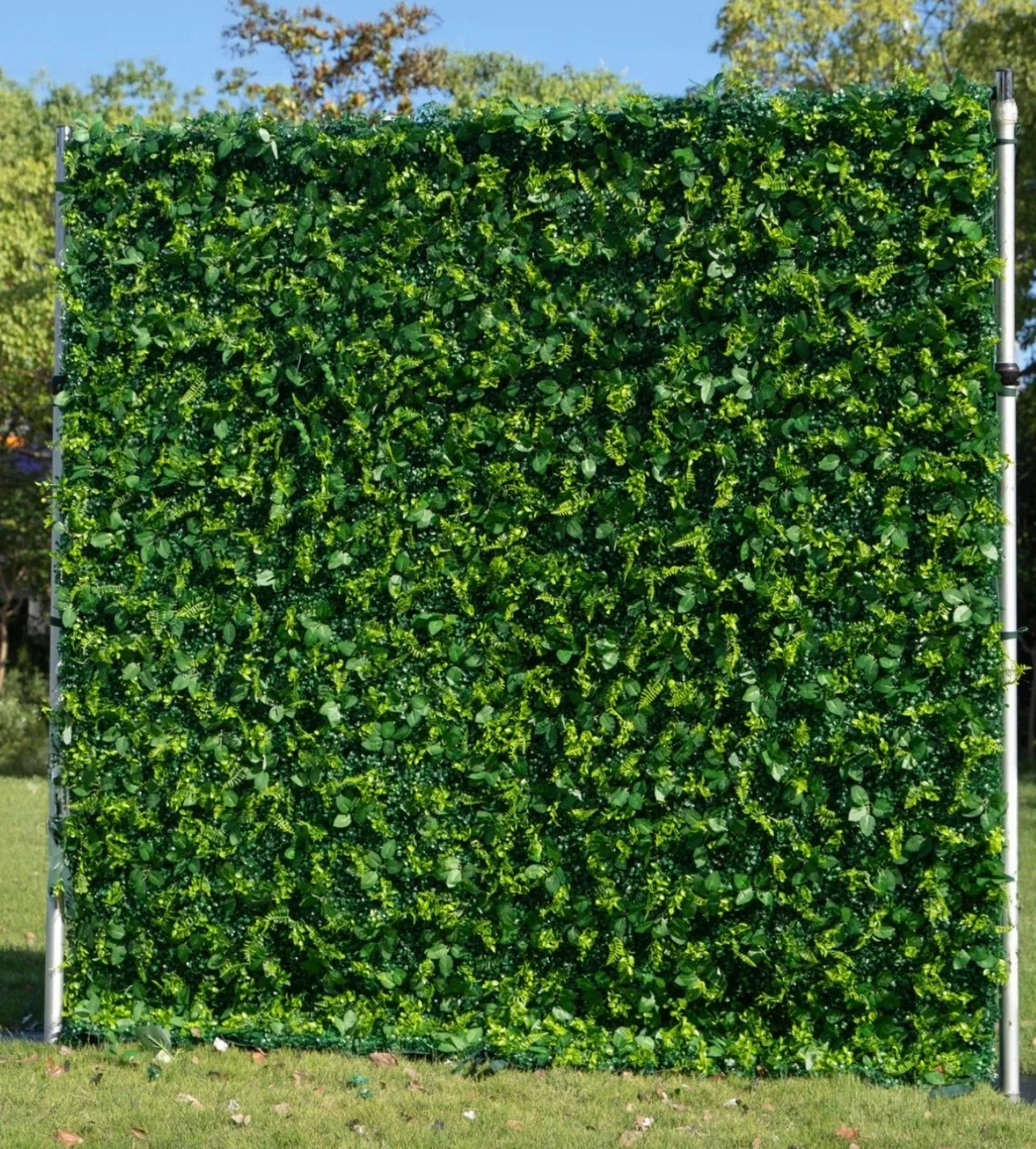 Wall-mixed greenery