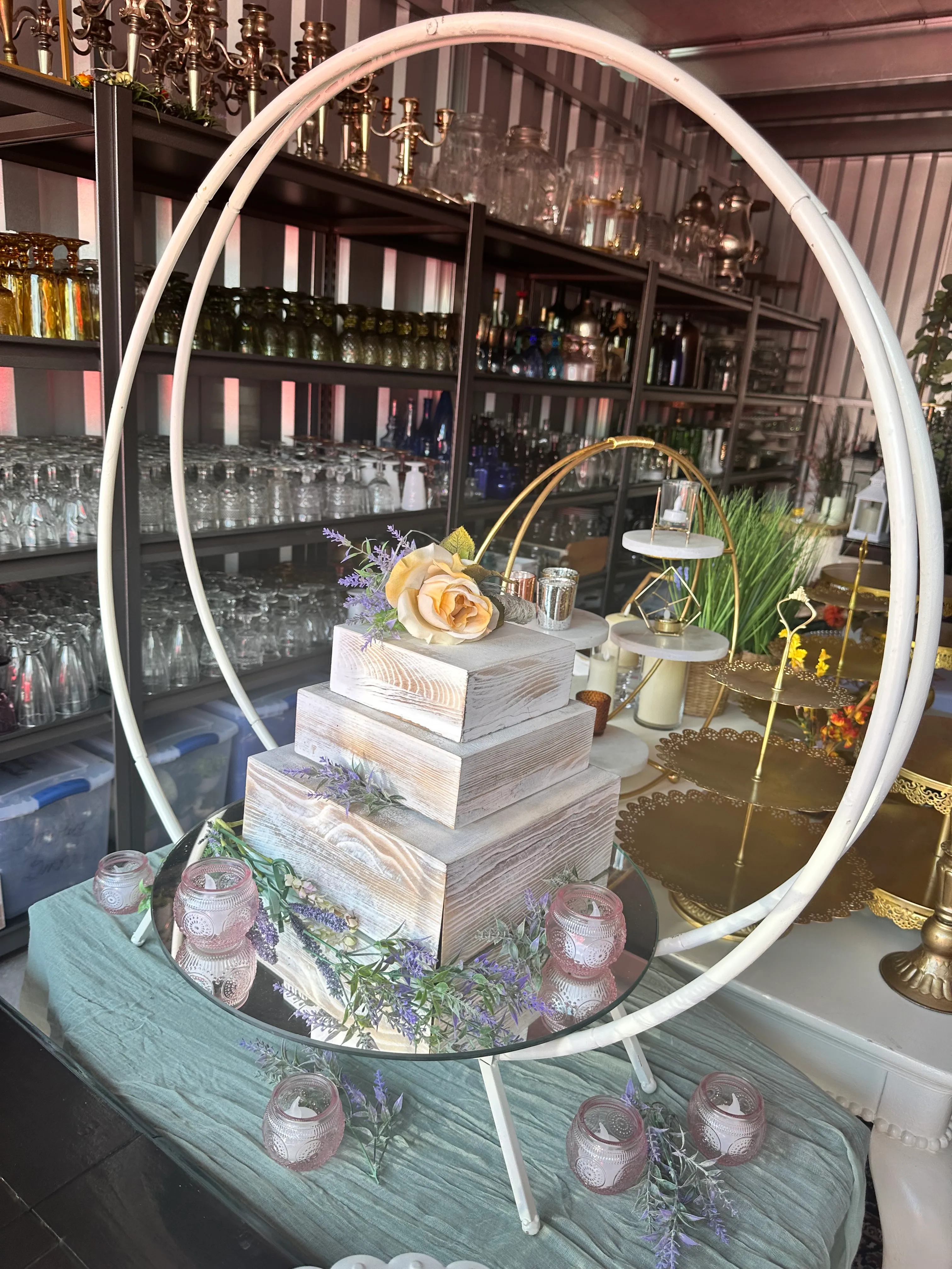 CAKE STAND-White Round