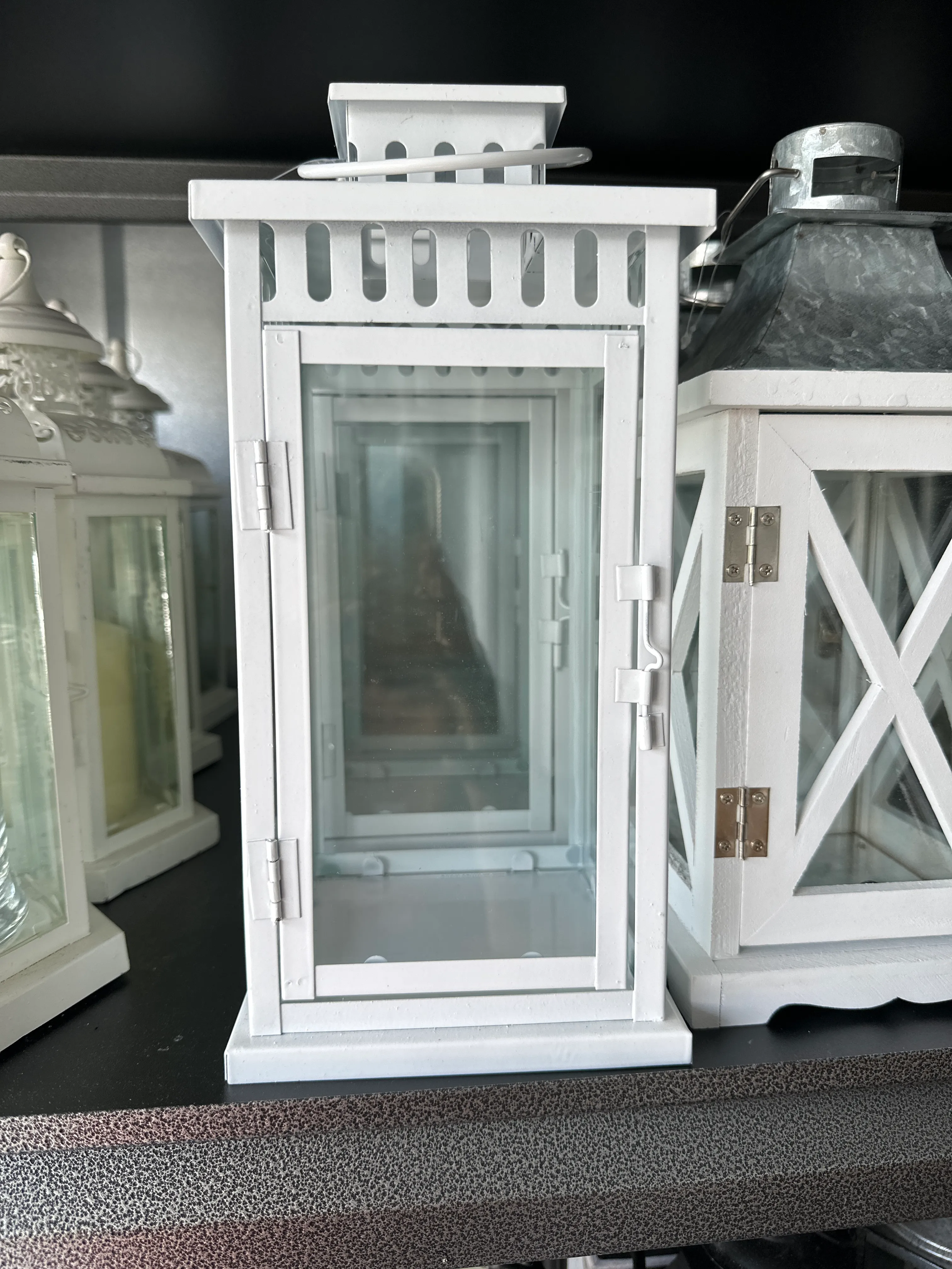 White square Lantern medium