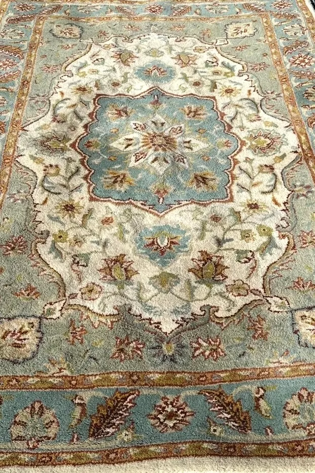 Rug-6 x 8- Tans/blue/green
