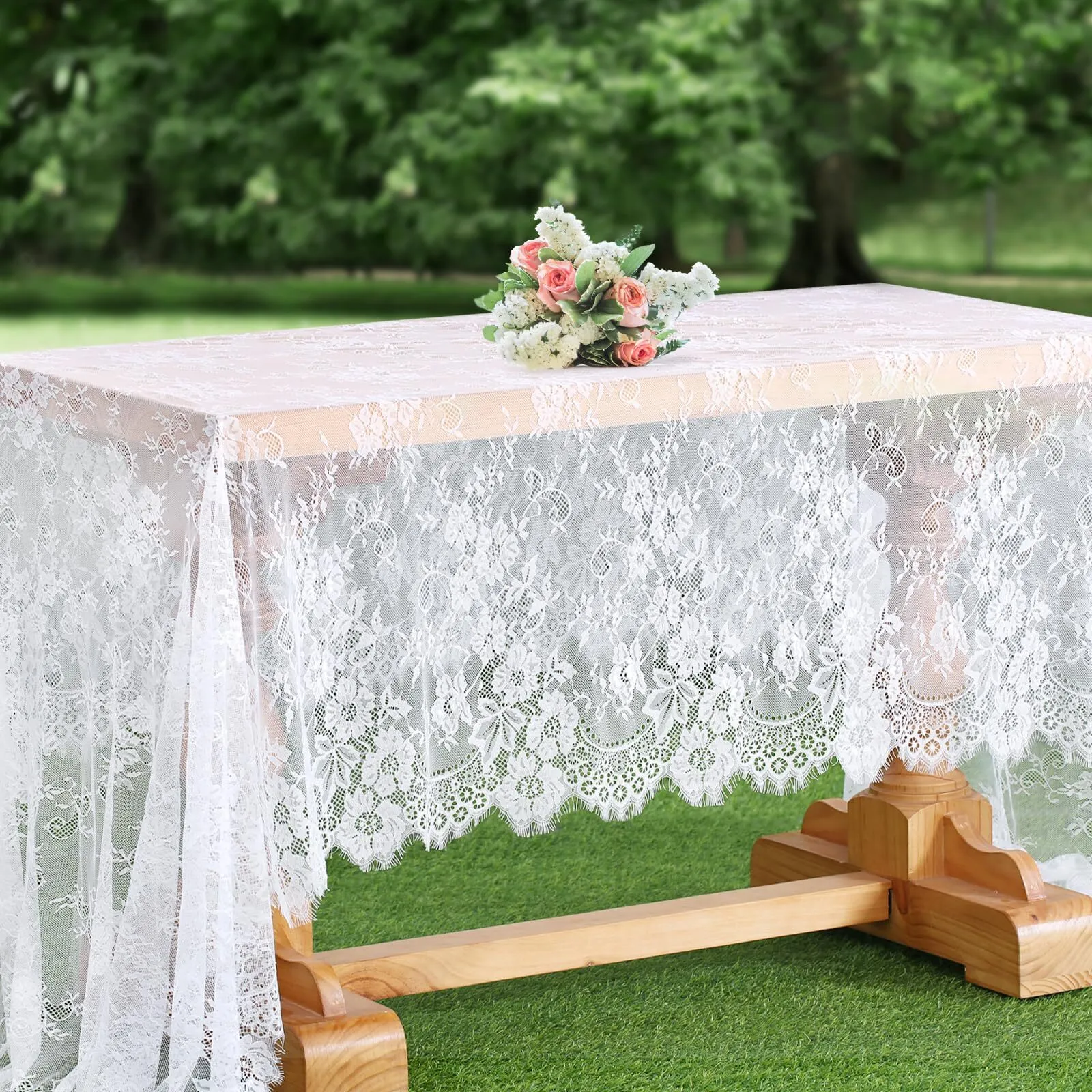 tablecloth-white Lace