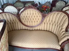 Victorian Sofa-Brown