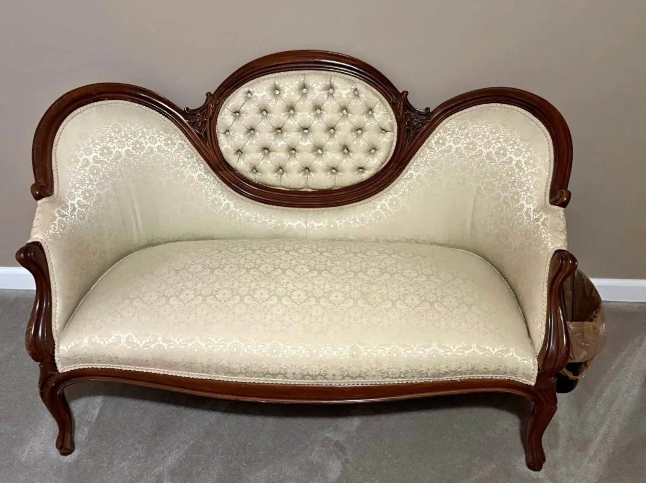 LOVESEAT-Luna Item #206