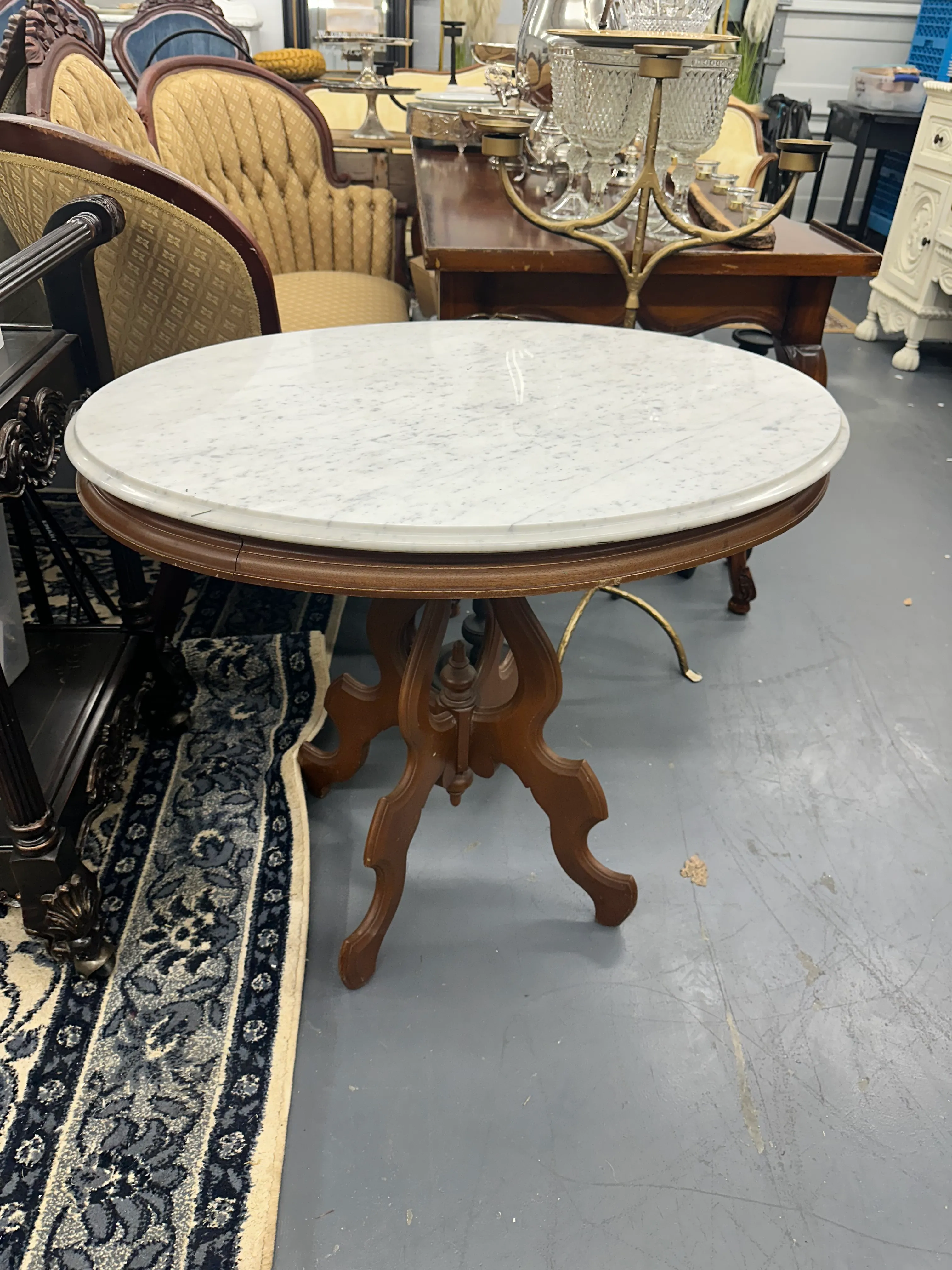 Entry table-Marble top-Oval