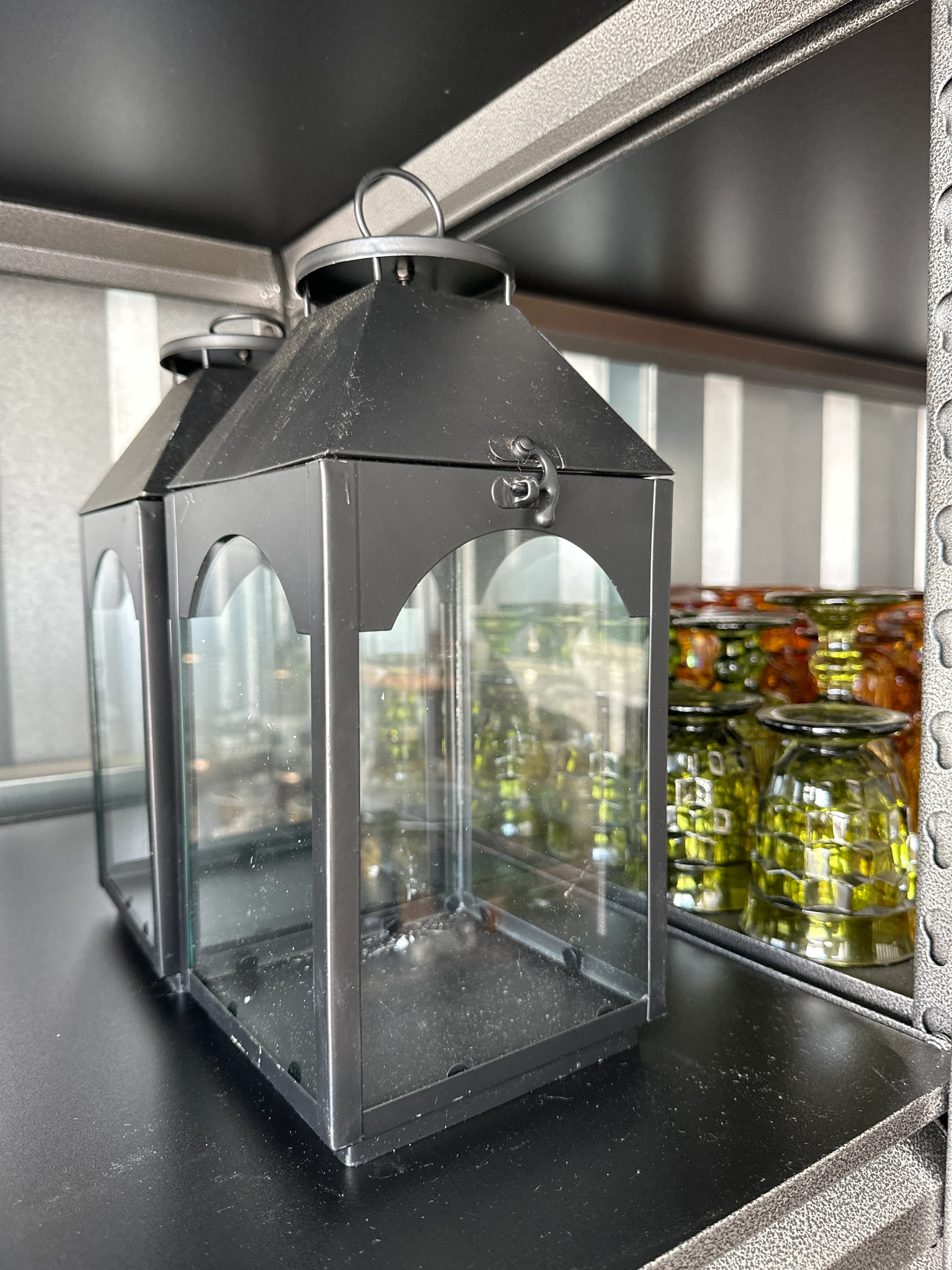 Black arch lantern medium