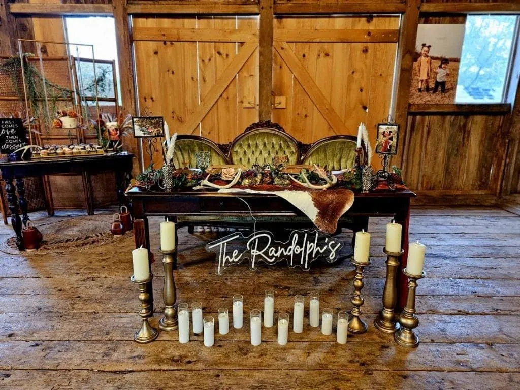 Dark Wood Sweetheart Table