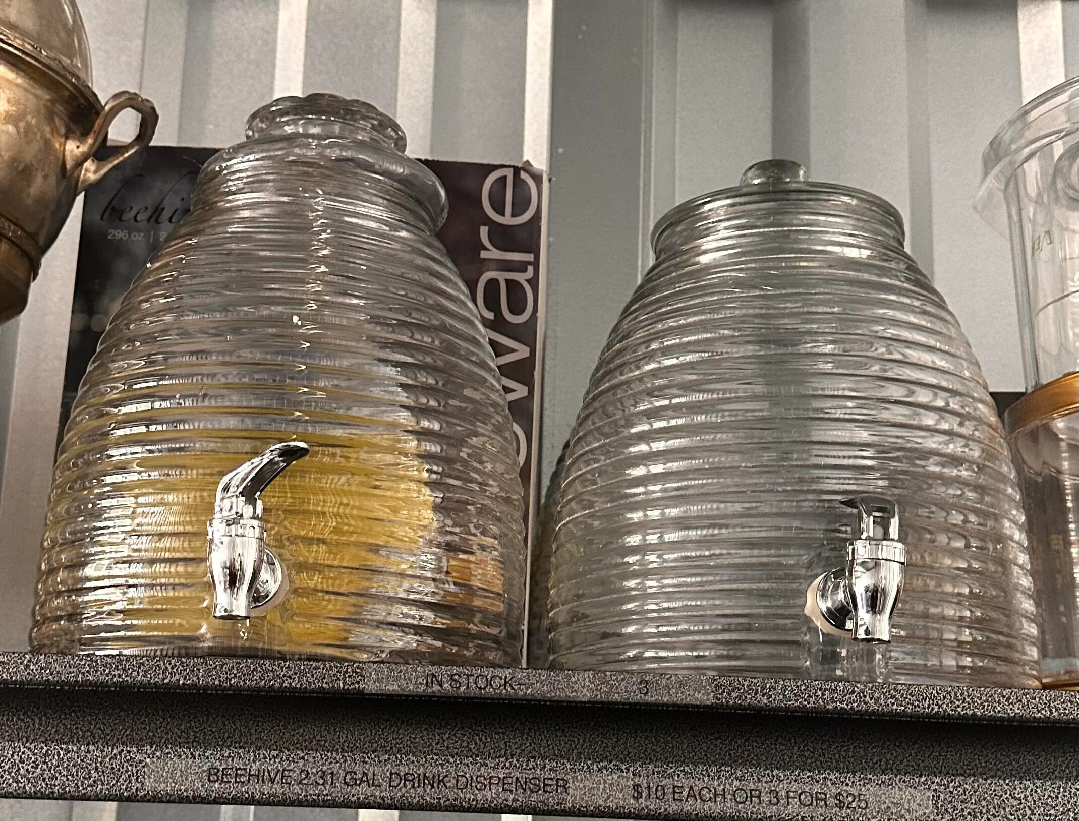 Drink Dispenser-Beehive 1.5 gallon