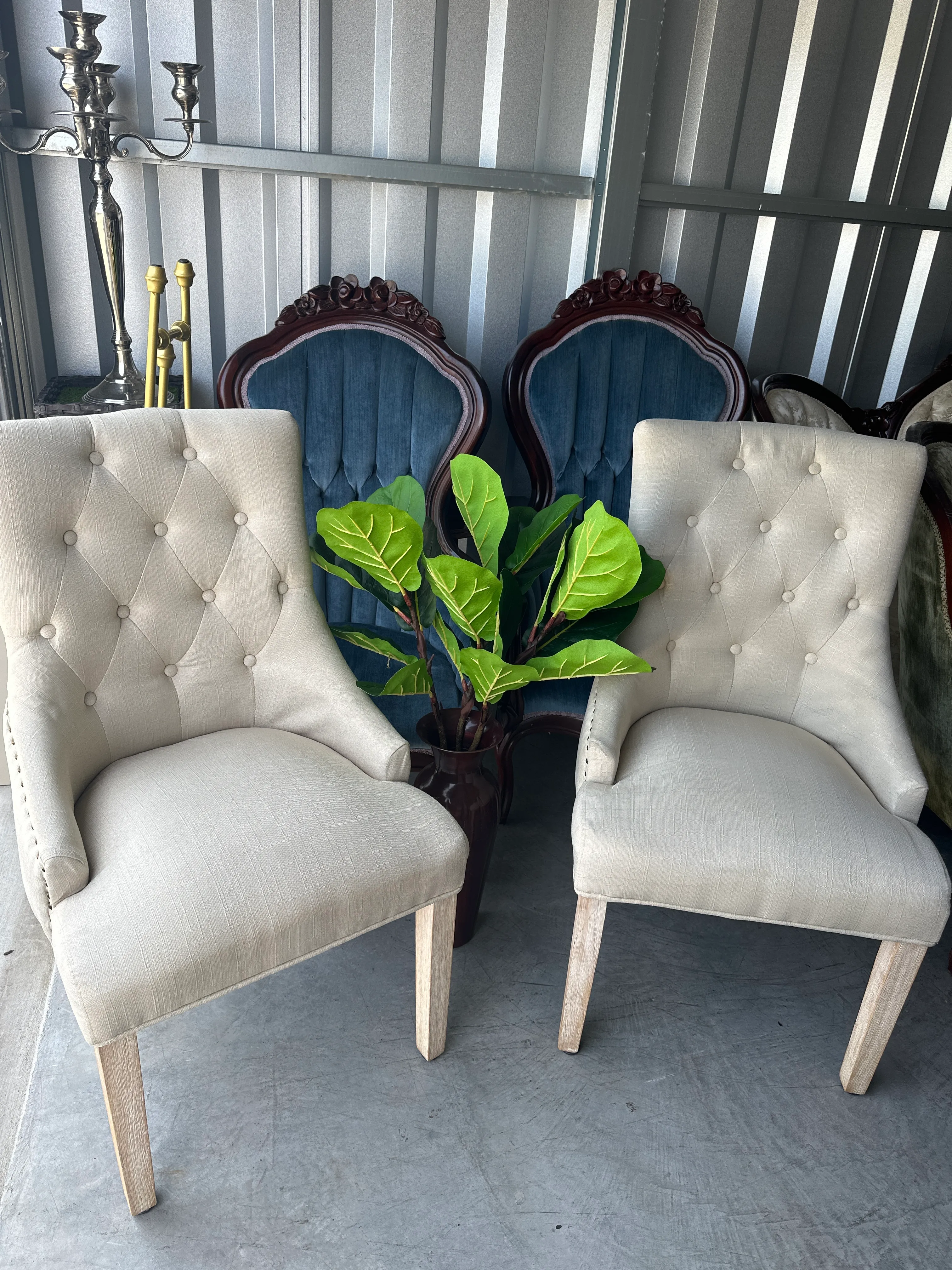 Modern Cream Tufted chair