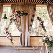 Single Hexagon Arch- Fawn- Item # 1703