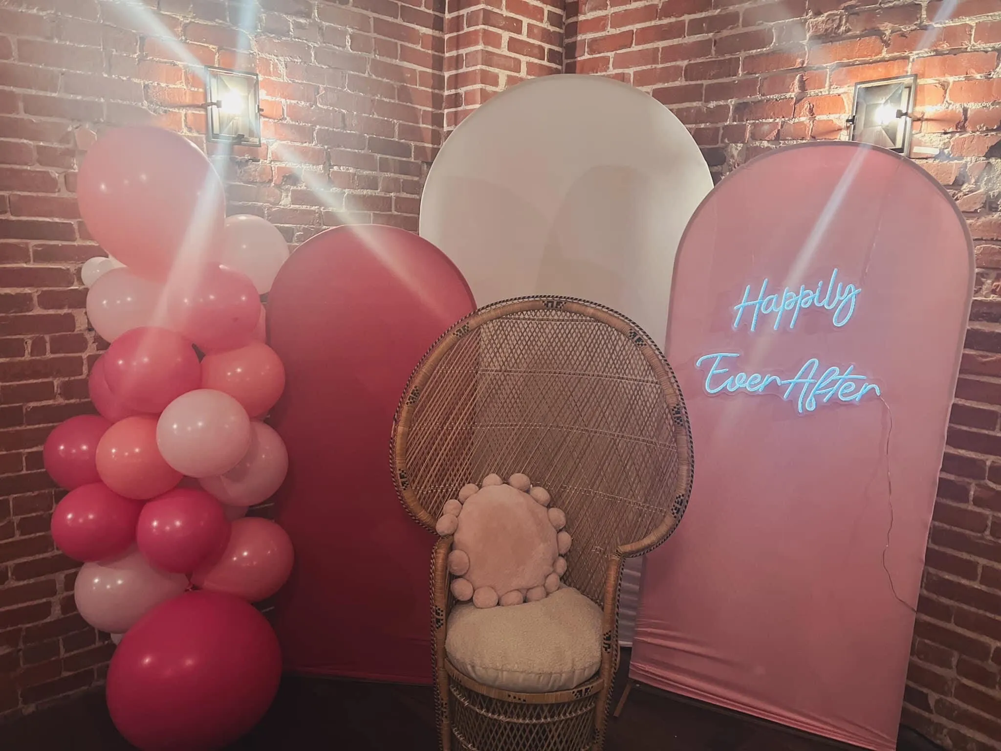 Ach Sleeve-Pinks and White