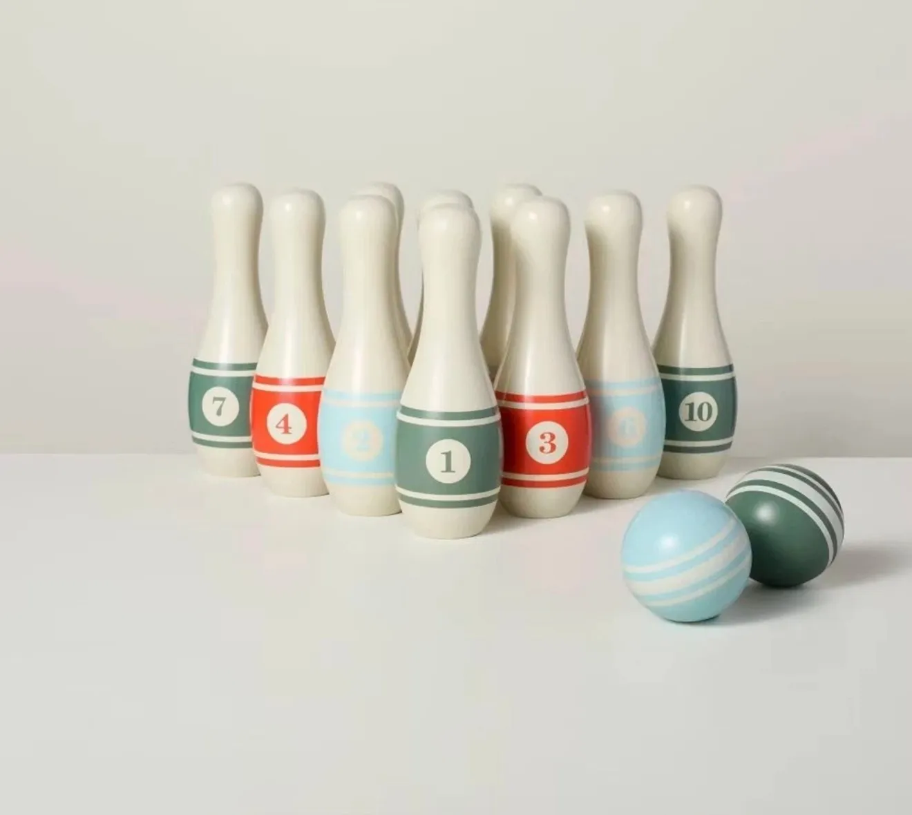 Lawn Bowling Game