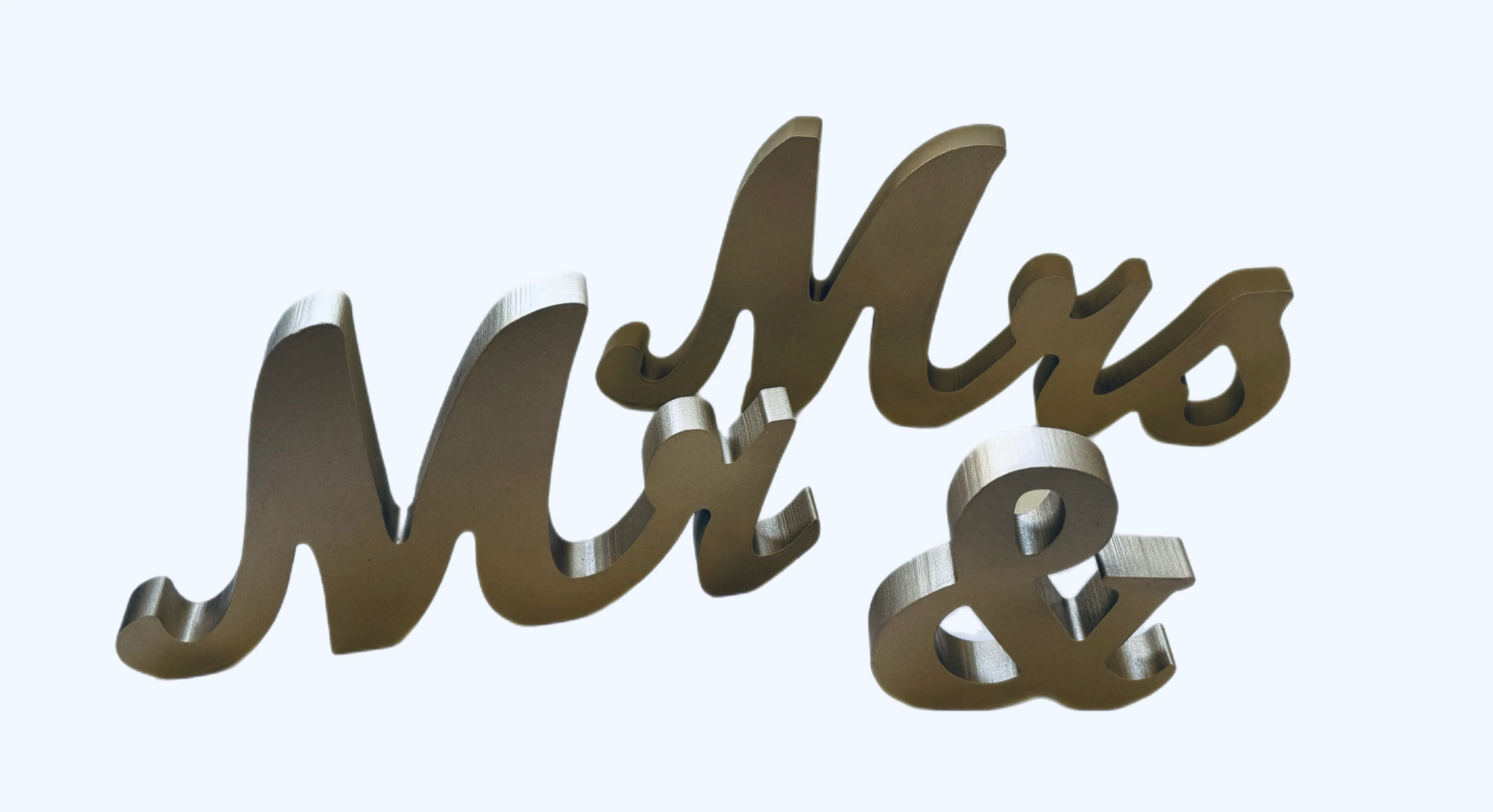 Gold “Mr & Mrs” wood Signs