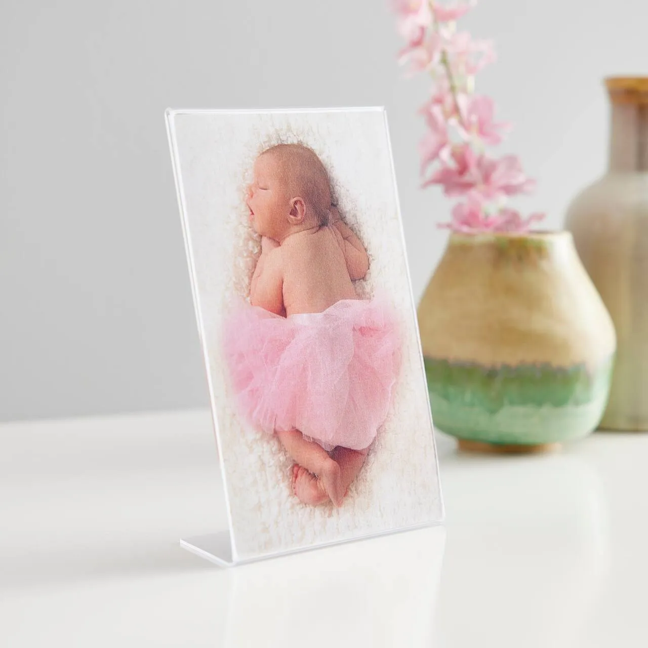 Acrylic Vertical Bent 4" x 6" Frame - Set of 13