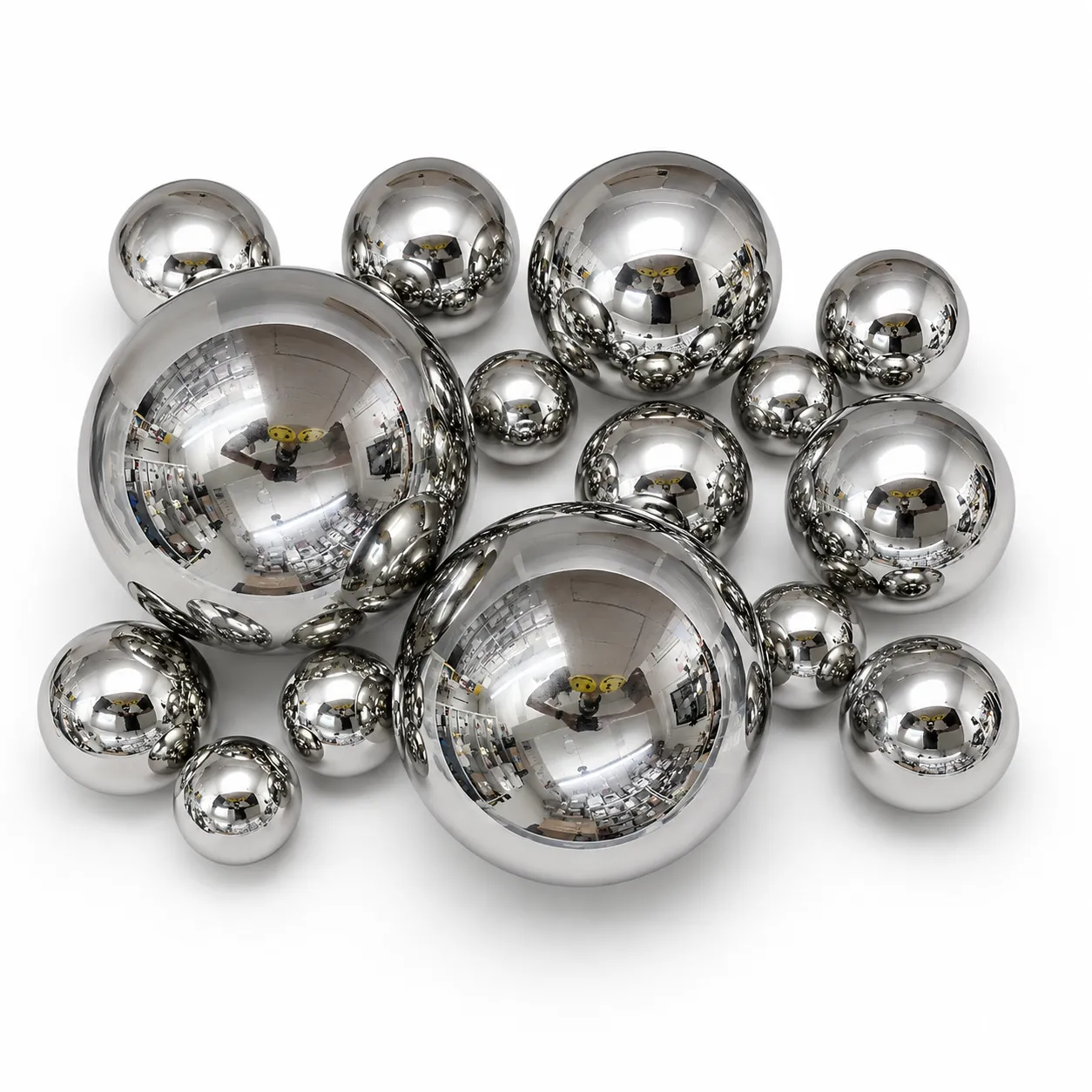 Decorative Silver Balls - Set of 21