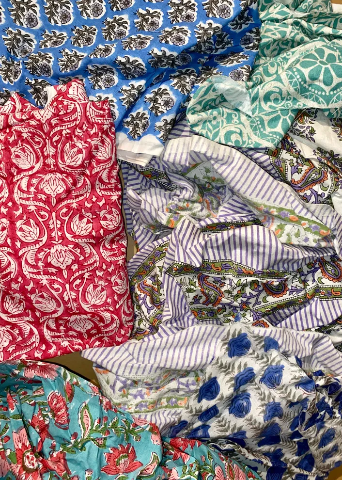 Raw Fabric Box 