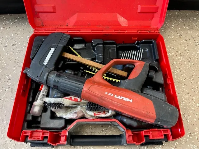 Hilti DX 5 Power Actuated Tool
