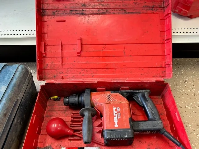 TE 15 Rotary Hammer Drill