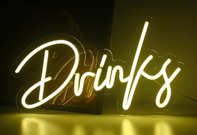 Led-Schriftzug "Drinks"