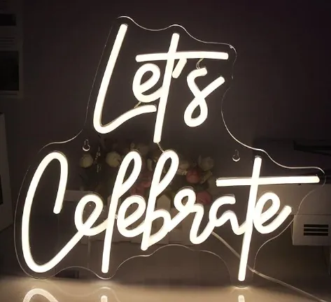 LED-Schriftzug "Let´s Celebrate"