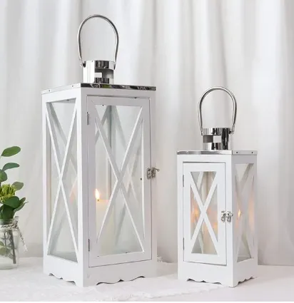 Laterne Holz weiß, versch. Größen, inkl. Kerzen