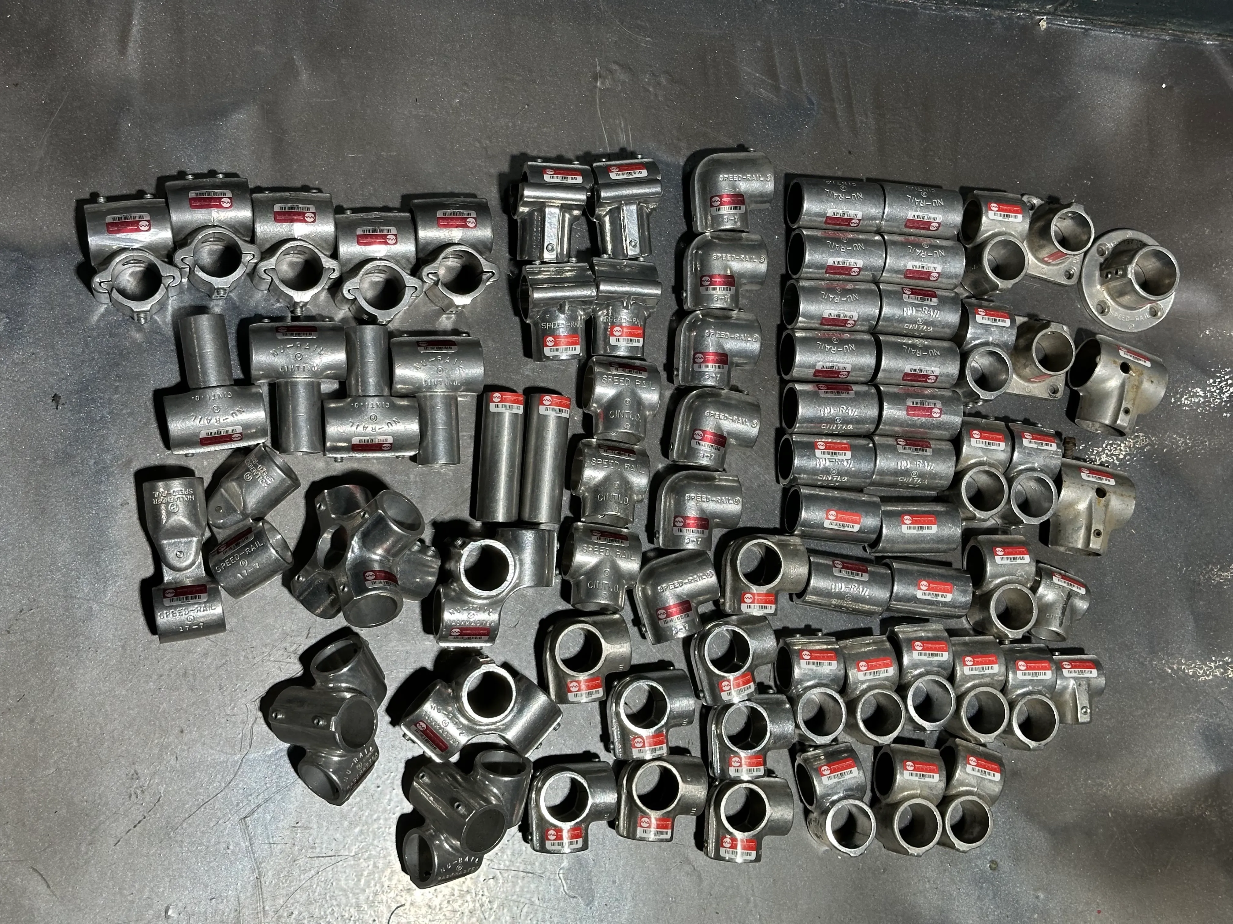 HOLLAENDER SPEEDRAIL FITTINGS CRATES S8-R3-B