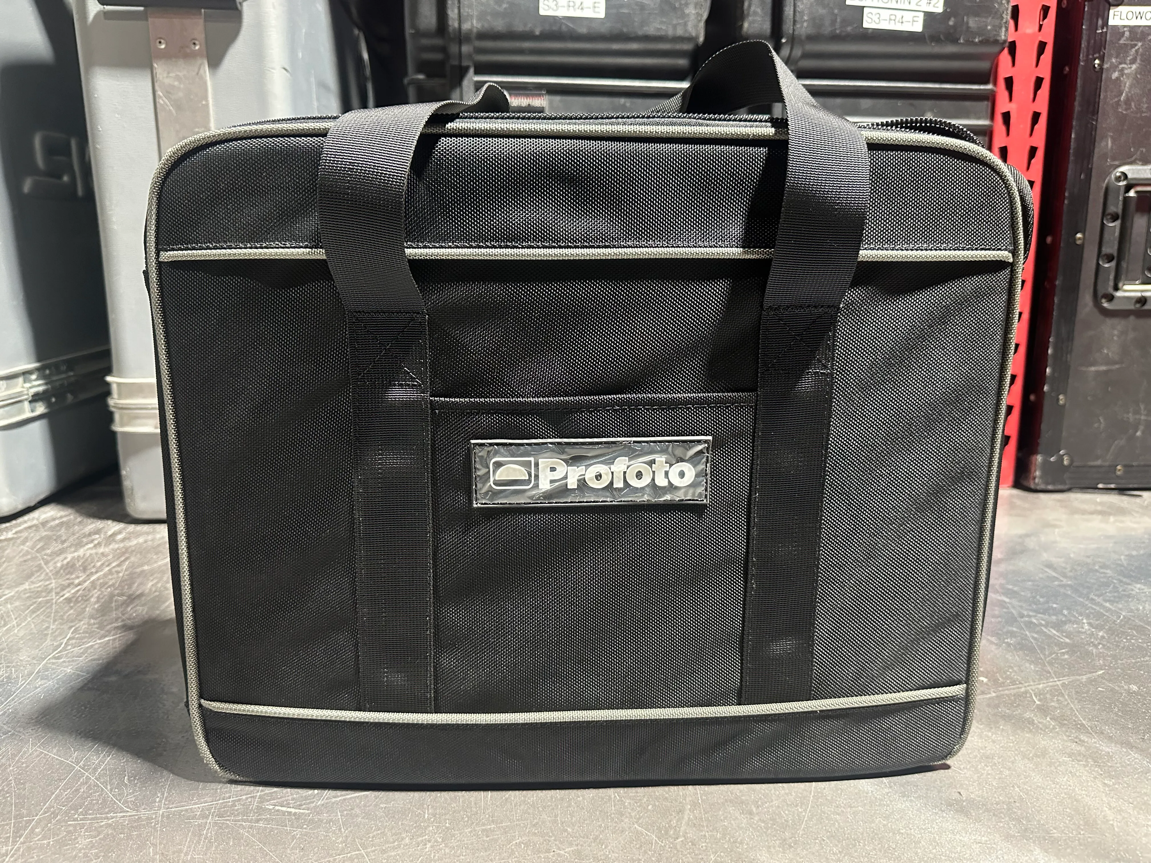 PROFOTO BX1 CASE WITH D1 CAPS & GLASS COVER  S1-R1-F