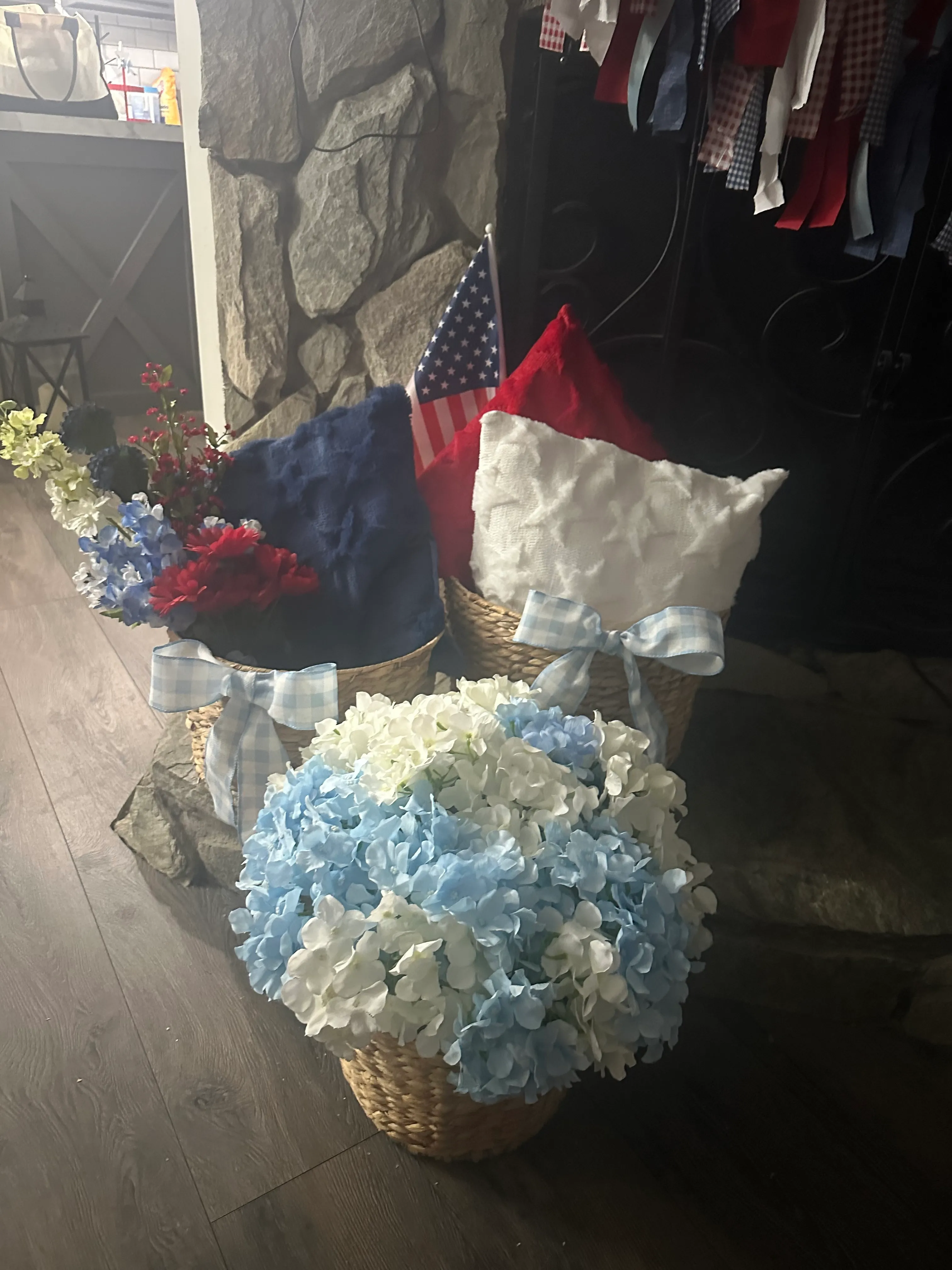 3 Size Baskets w/ Decor