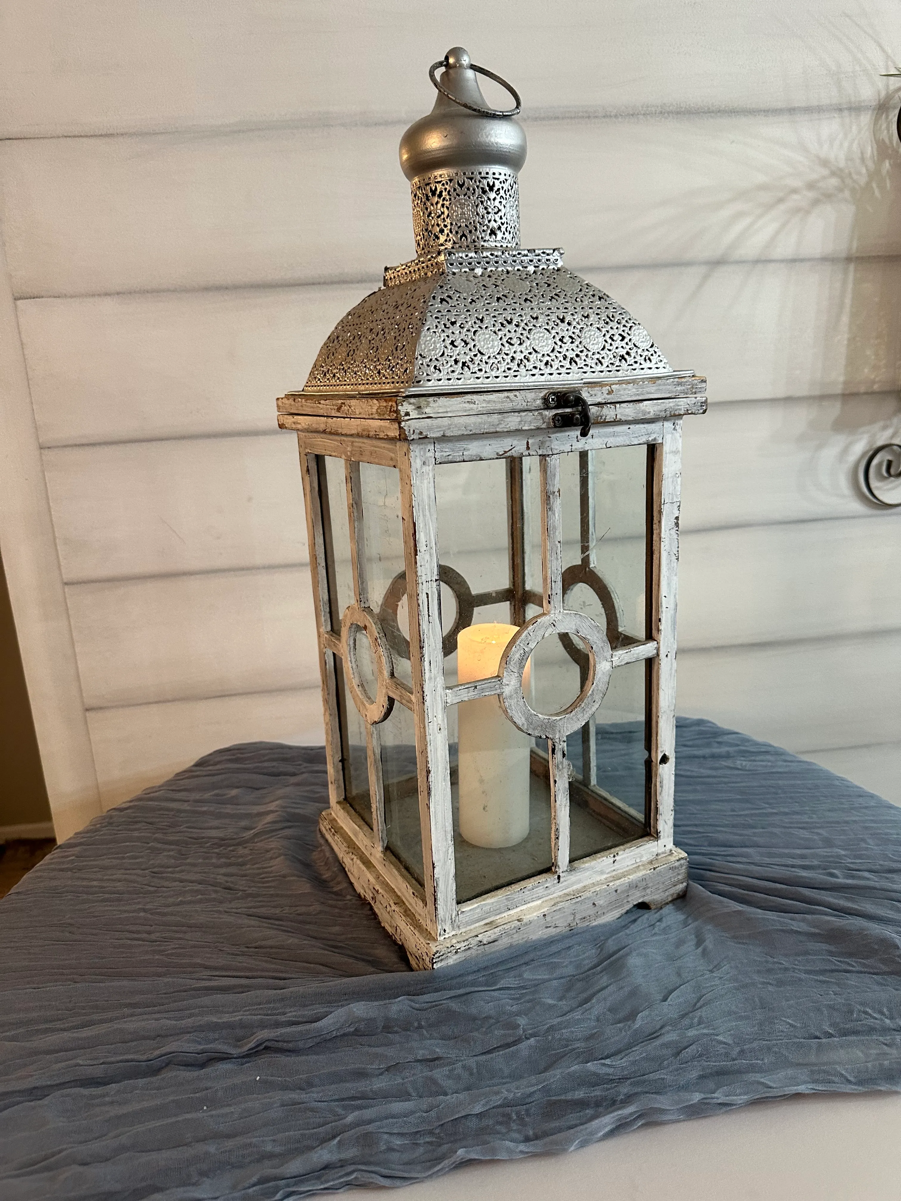 Moroccan Style Lantern Centerpiece