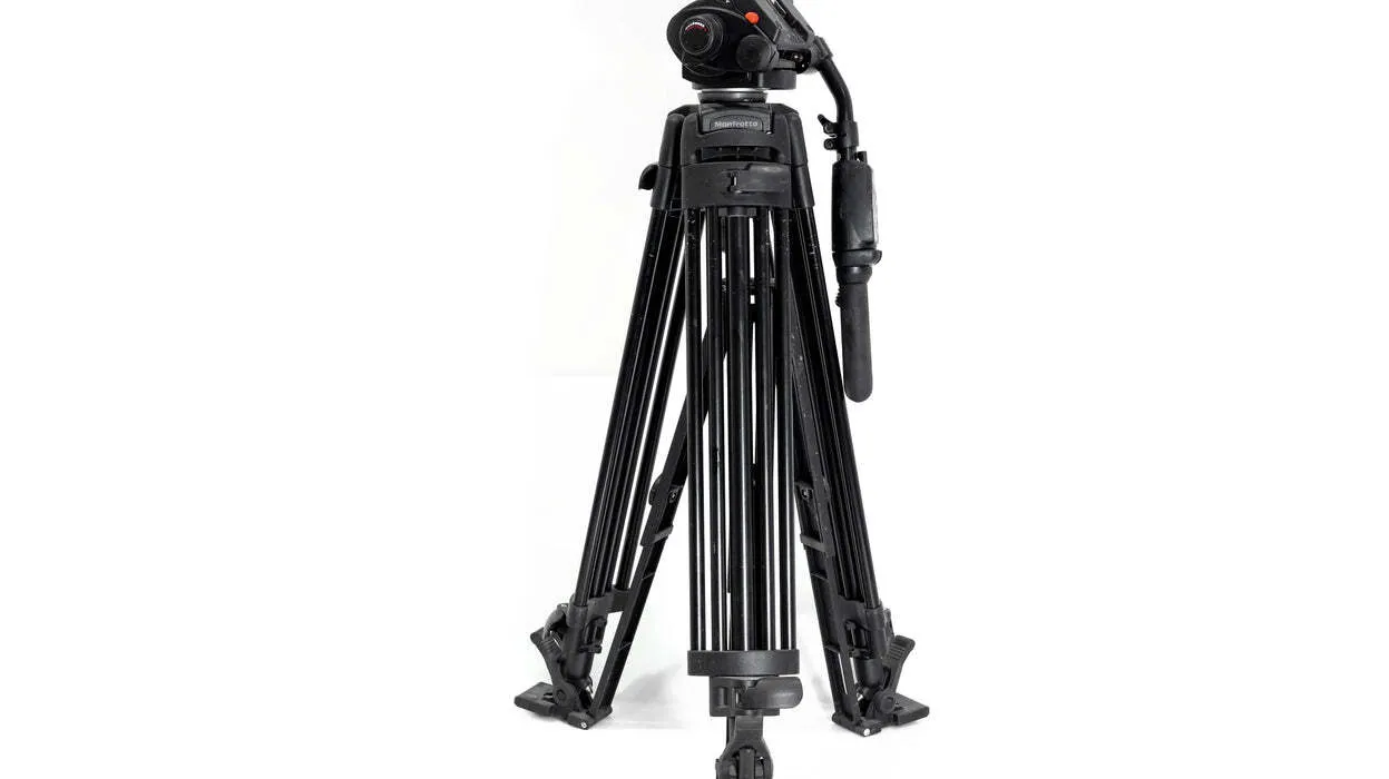 Manfrotto 525MVB + 503HDV