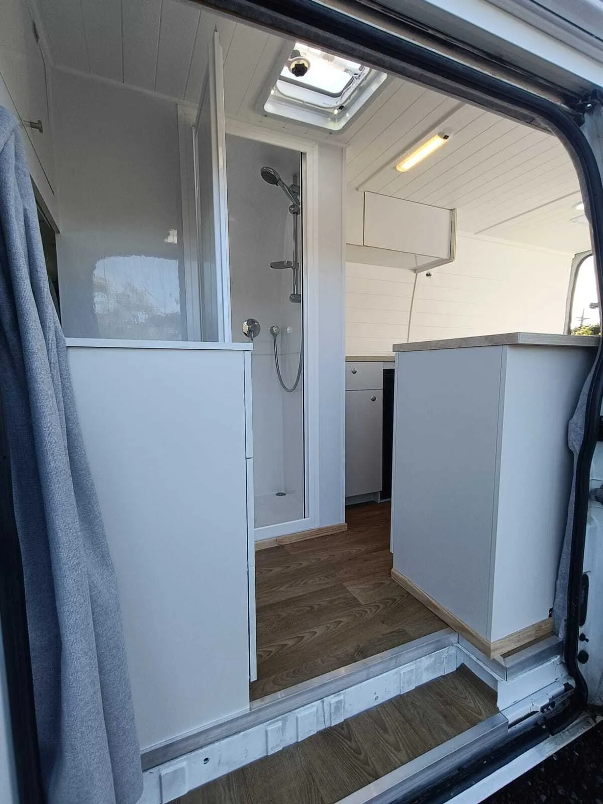 🩷NZ$ 55,000: CAMPERVAN, FORD TRANSIT JUMBO, HOT SHOWER, FULLY INSULATED, DIESEL HEATING, GREEN SELF CONTAINED🩷