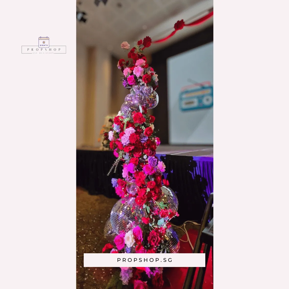 DECONSTRUCT ARCH STAND-04