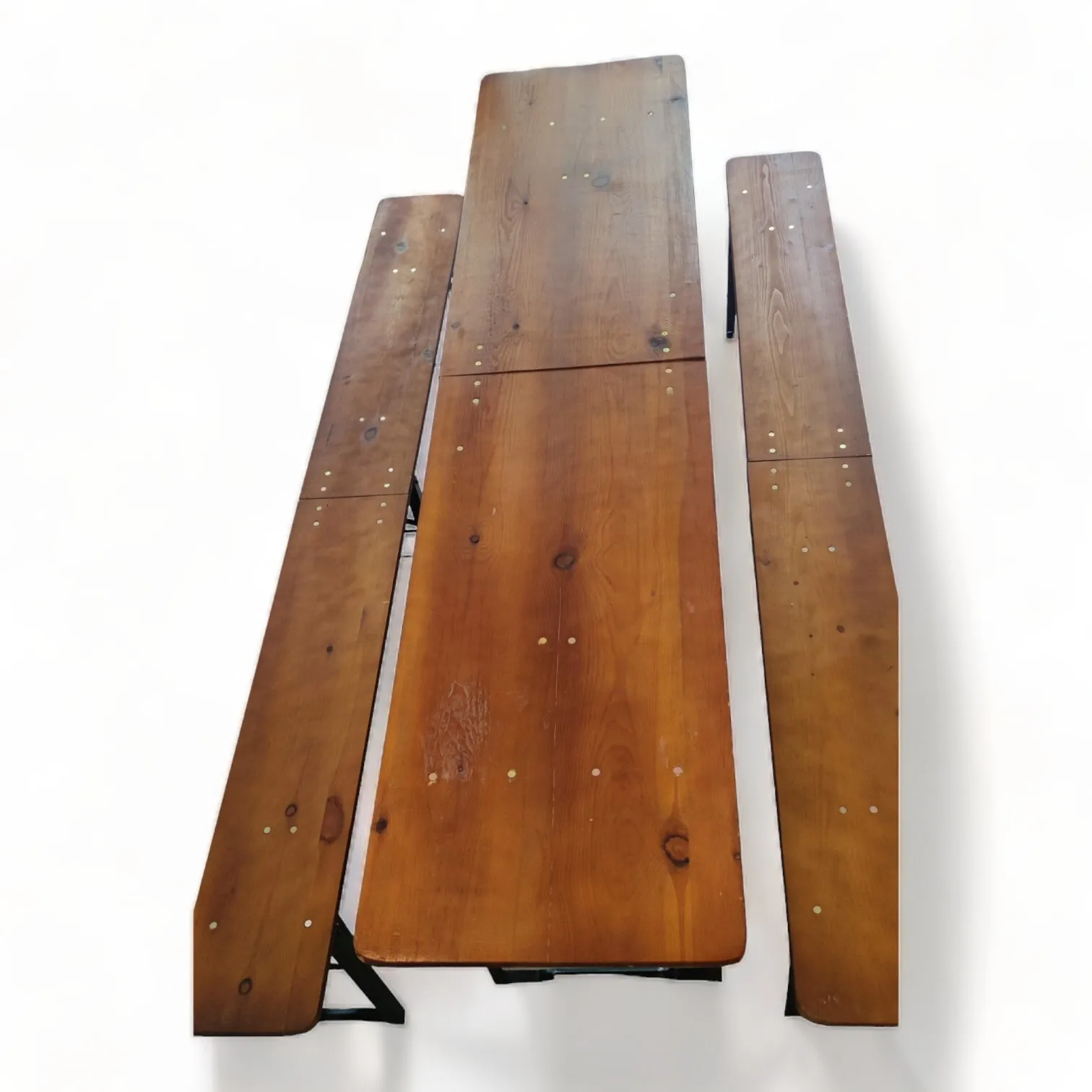 Bierbank und Biertisch