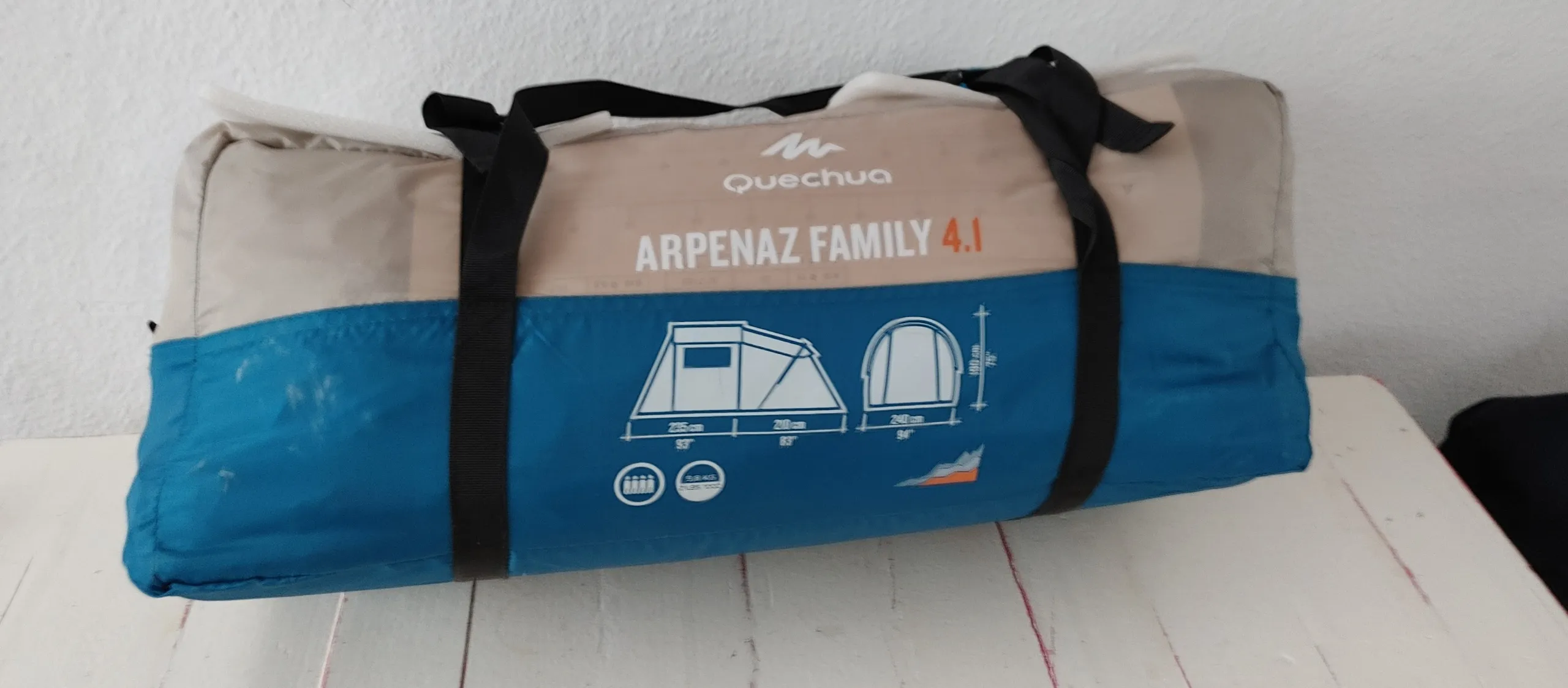 Zelt-(Familienzelt - 4 Personen)