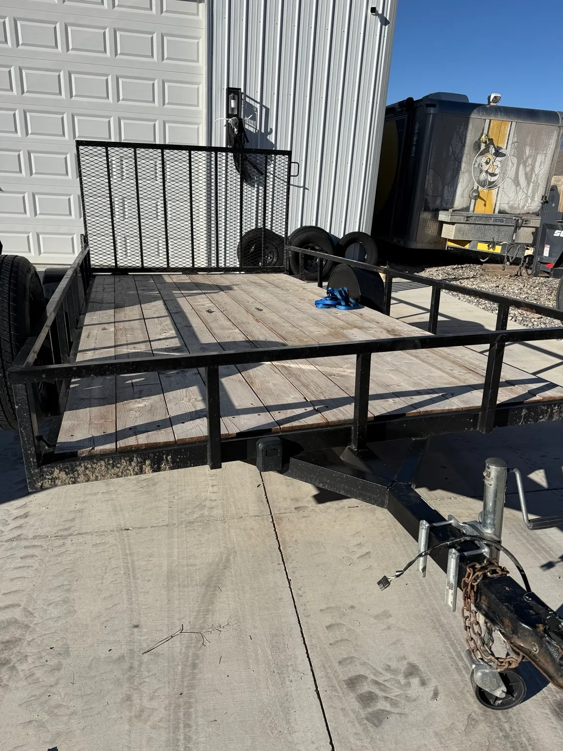 Utility trailers