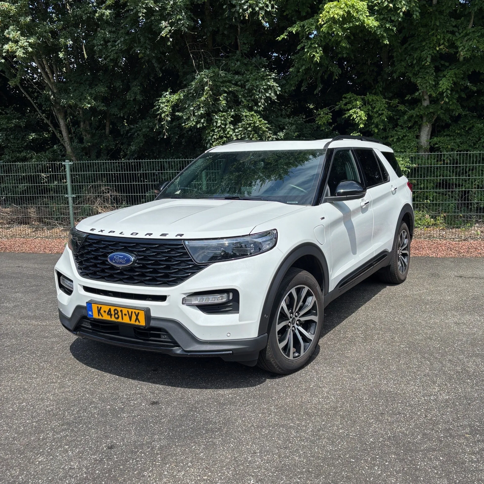 Ford Explorer met chauffeur