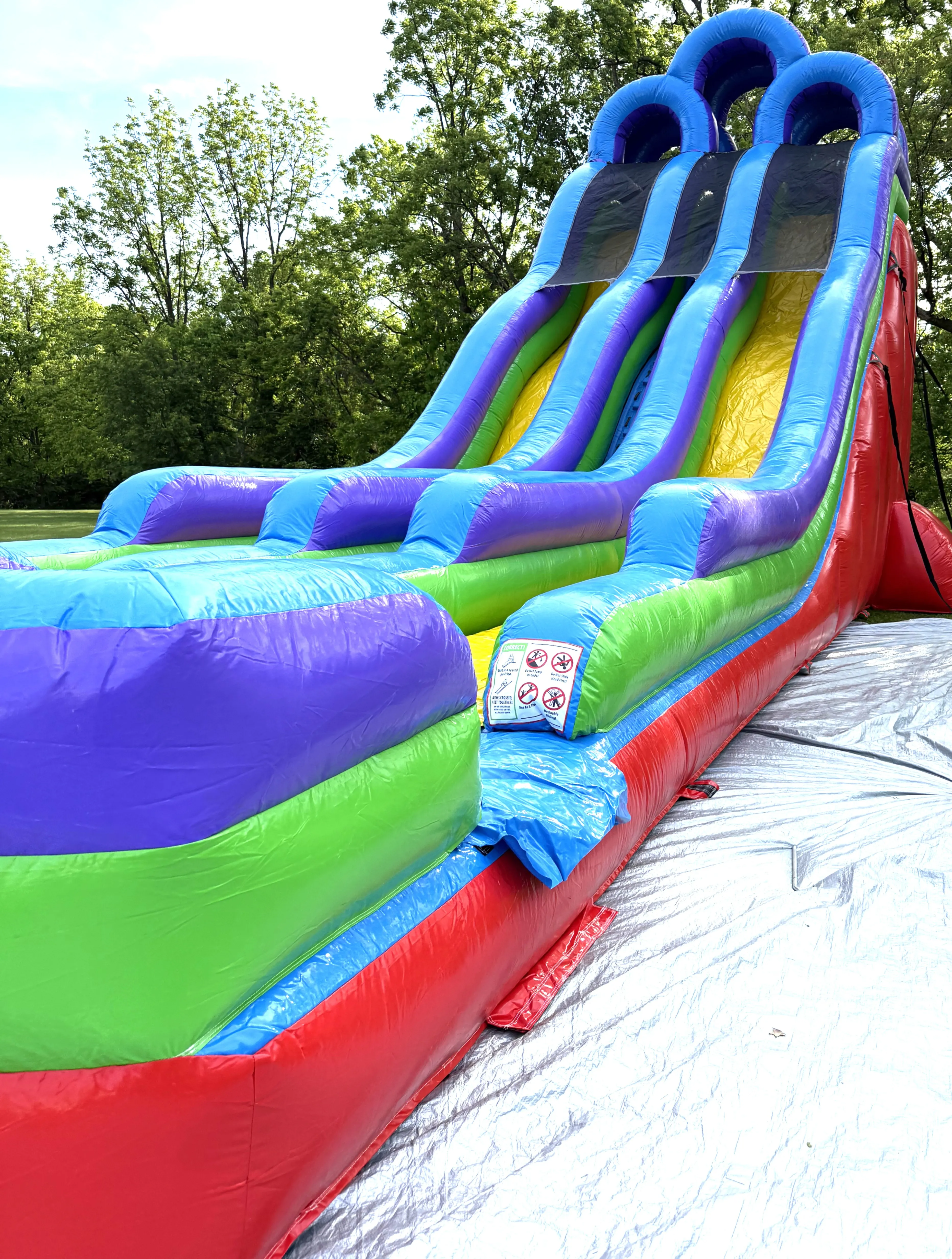 Inflatable- 24' Retro Rainbow Dble Bay Water Slide
