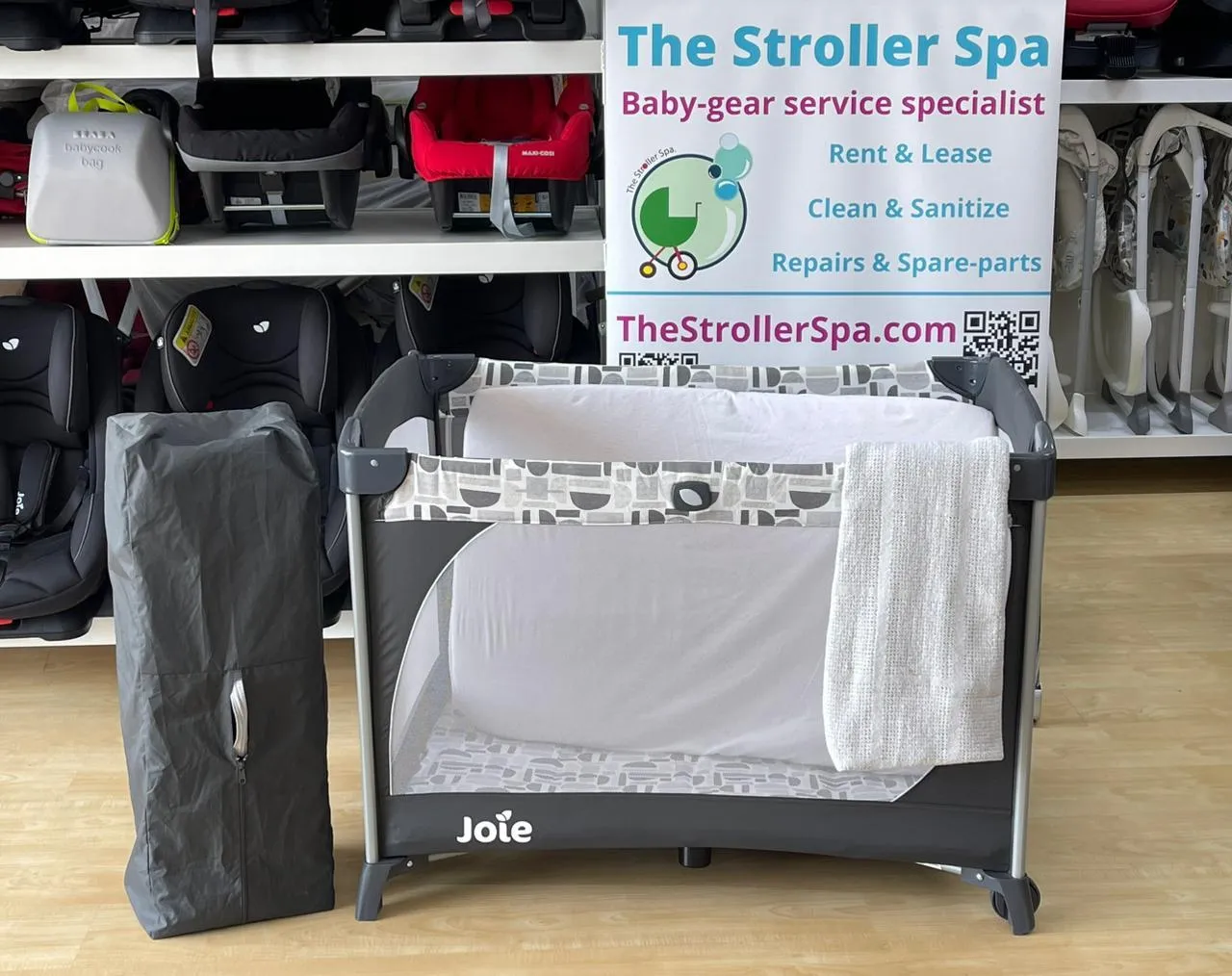 Joie travel cot with Clevafoam mattress