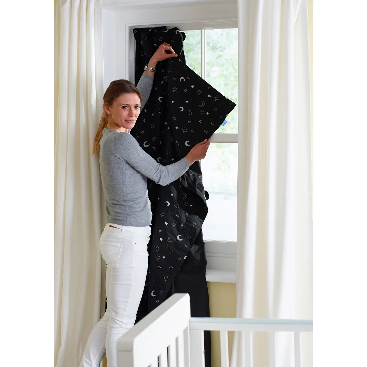 Gro anywhere blind