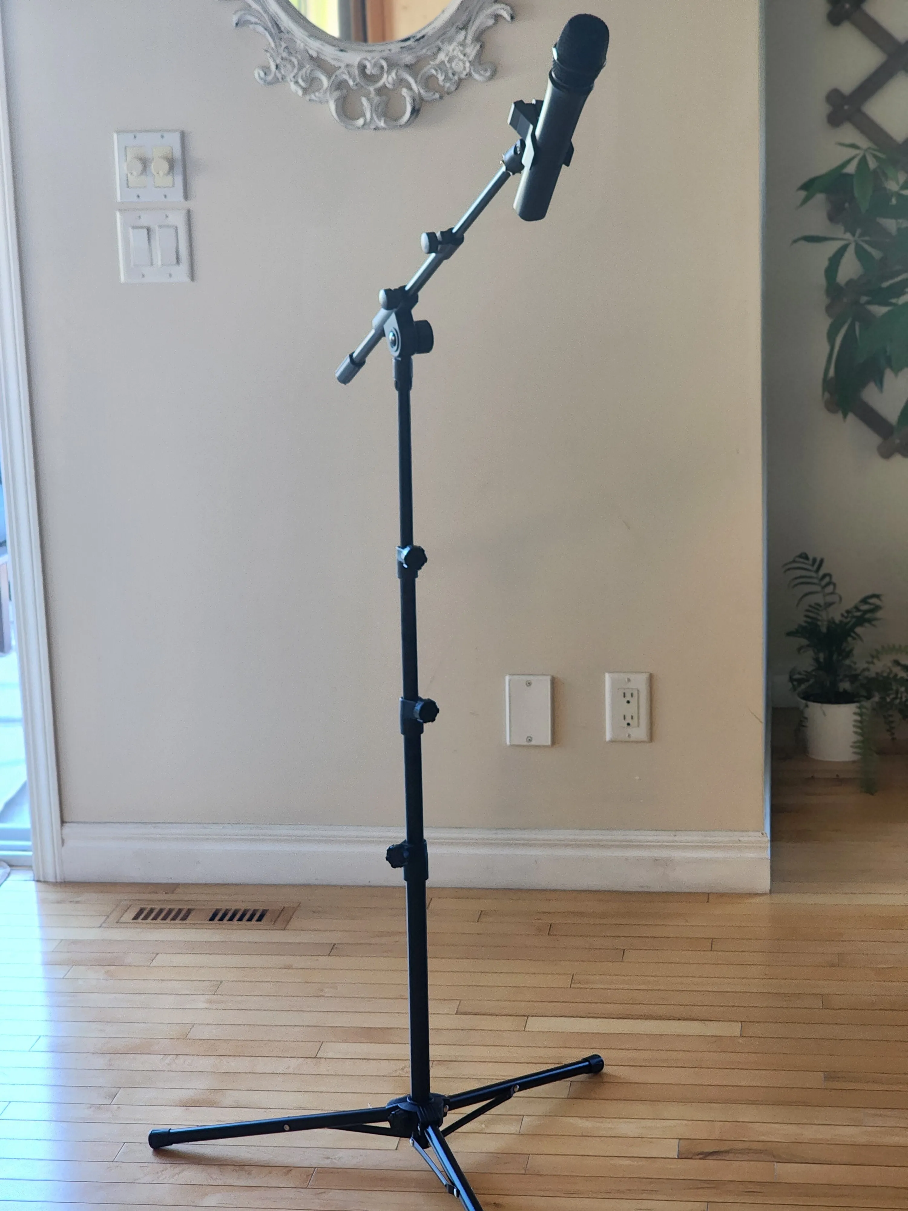 Mic Stand