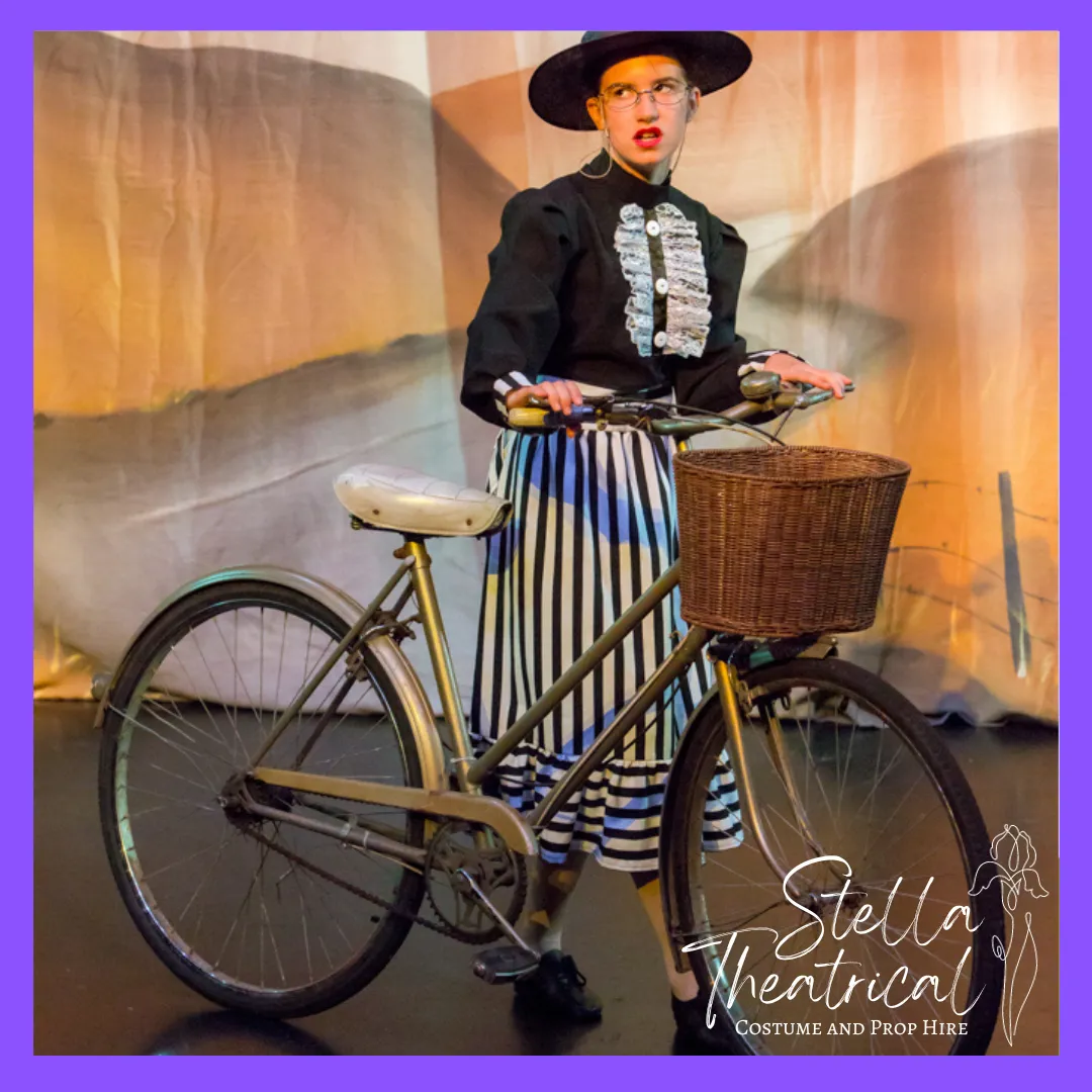 Mrs Gulch Costume