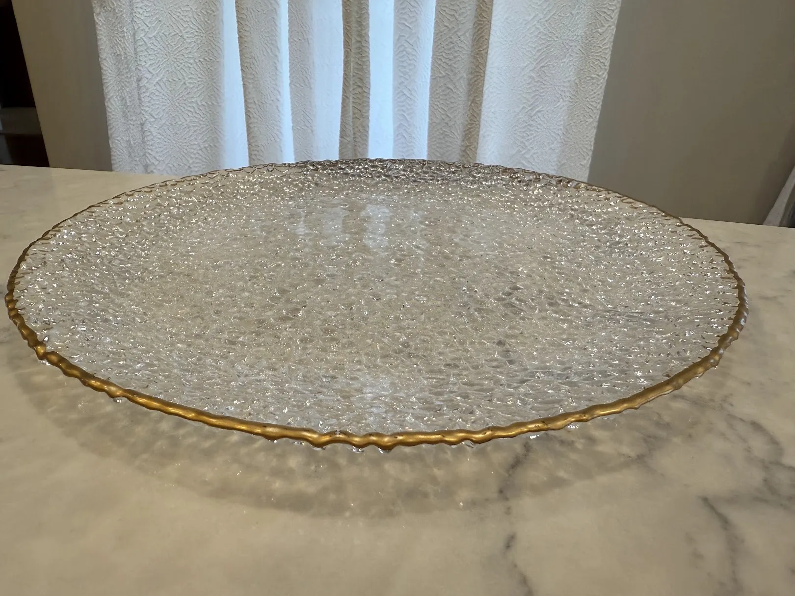 11" Round Gold Trimmed Hammered glass tray