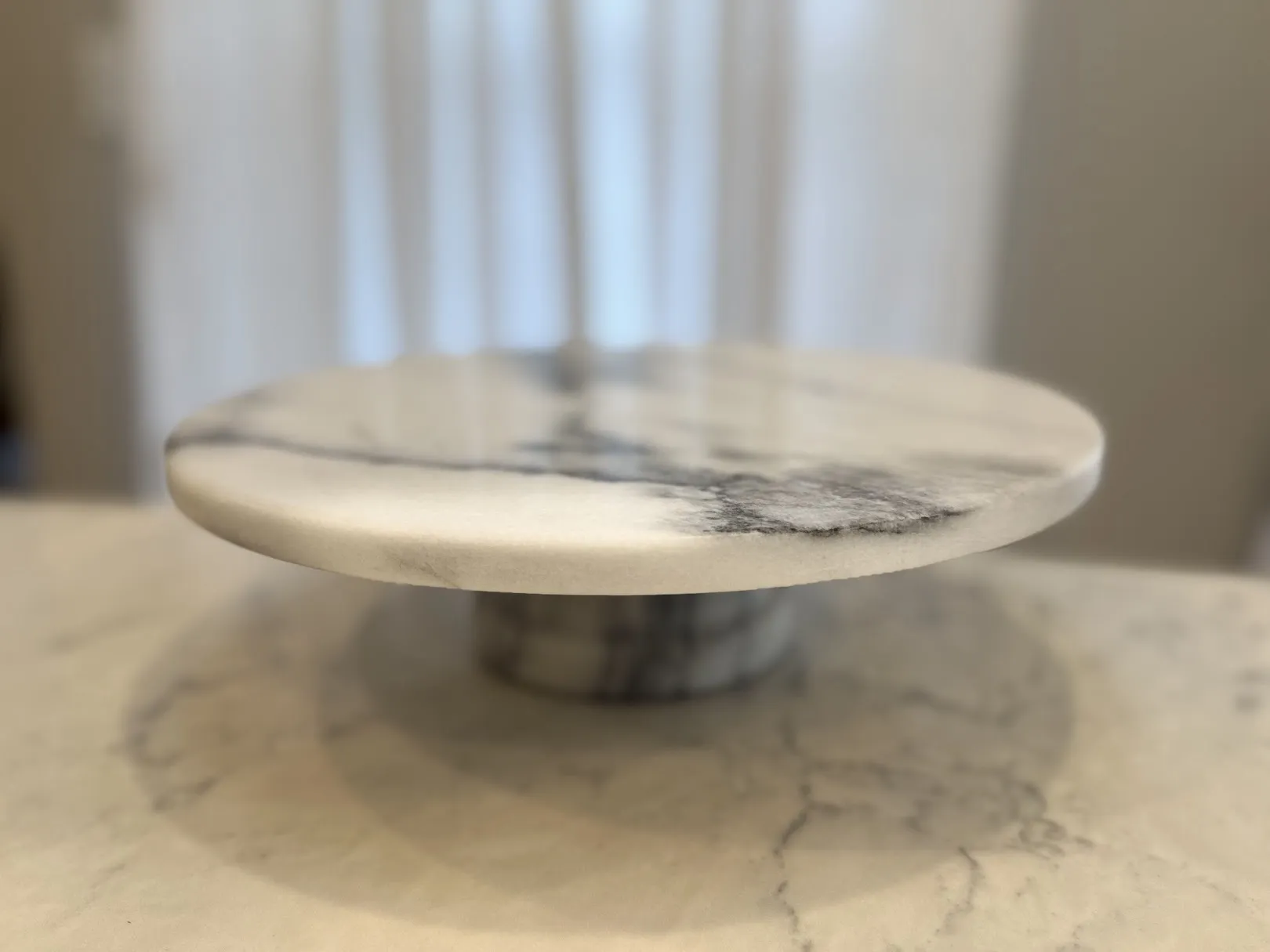 12" Round Marble Stand