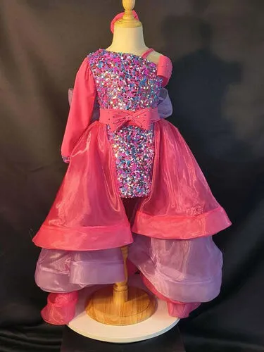 2T-4T Fun Fashion, OOC Rentals