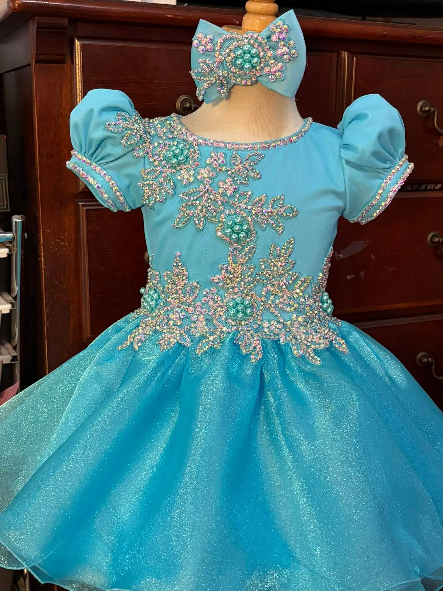 #442 18-3 Blue Cris Carpenter Dress Rental