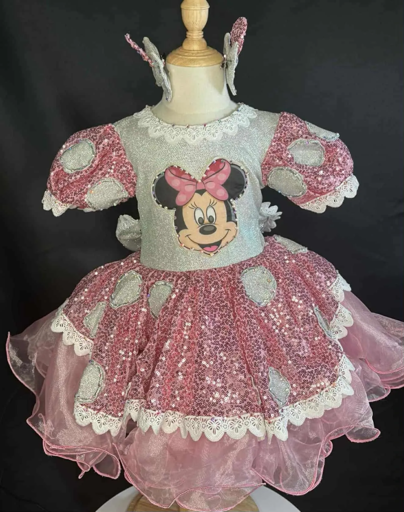 #120 2-4 Pink Minnie Mouse Rental